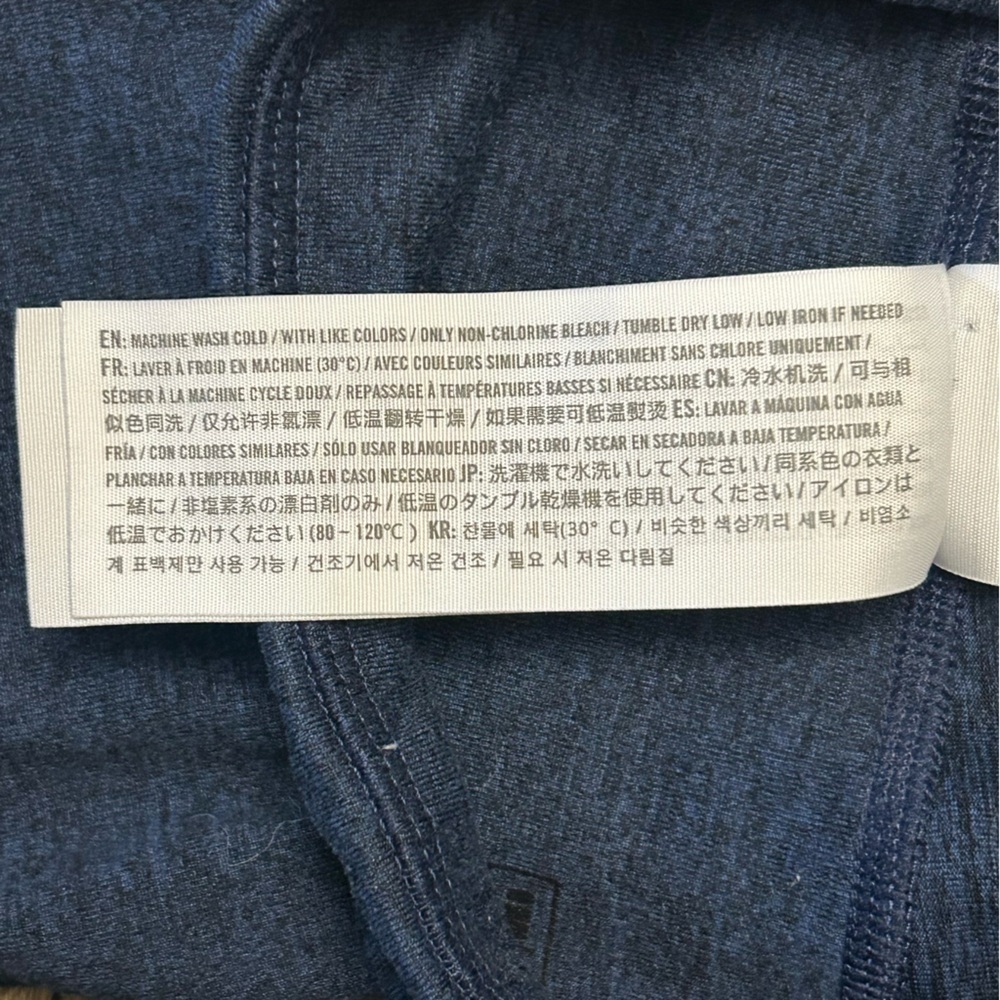 Abercrombie & Fitch Women's Blue Ripped Leggings, Extra Small - Picture 5 of 5